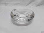 Bowl decorativo em grosso cristal moldado. Medindo 15,5cm de diâmetro de boca x 7cm de altura.