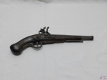 Pistola garrucha pirata Hadley 1760 London - Made in Spain. Medindo 37,5cm de comprimento. Peça exclusivamente decorativa