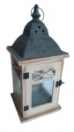 Lanterna para vela em madeira com vidros nas laterais e com parte superior em metal envelhecido trabalhado, Medida 30 cm de altura.