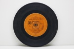 COMPACTO - RENATO E SUES BLUE CAPS - 1972 - APRESENTA RISCOS E CAPA RABISCADA.
