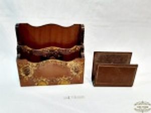Lote de Escritório 02 peças sendo 2 Porta Cartas . Medida: 20 cm x 19 cm e 13 cm x 10 cm
