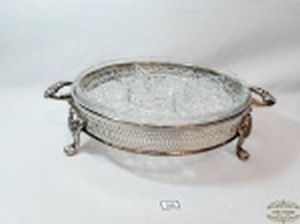 Petisqueira Redonda em bloco  vidro com divisorias  com Suporte em Prata 90. Medida: 25 cm diametro x 9,5 cm altura