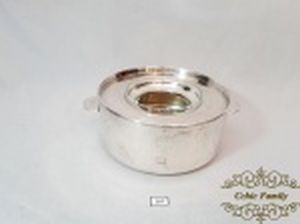 Porta caviar em prata 90 St.James, com recepiente em cristal.Medida: 17,5 cm  diametro x 7 cm altura  e Recipiente 10 cm altura x 6 cm altura