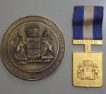 Lote contendo duas medalhas comemorativas do Recife.