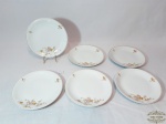 Jogo de 6 Pratos Sobremesa Floral Friso Ouro em Porcelena Renner. Medida: 17,5 cm