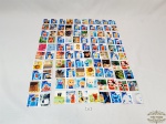 Lote com 100 figurinhas Disney Gogos serie 2