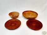 Lote com 4 Cestas Diversos Modelos em Palha . Medida: Maior 30cm diametro x 8 cm altura e menor 20 cm diametro x 8 cm altura e rasas 23 cm diametro.