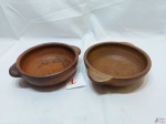 Lote de 2 cuias bowl em cerâmica crua com 2 alças. Medindo 18cm de diâmetro x 6,5cm de altura.