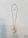 Colar com Pingente Cavalheiro Prata de Lei 925  Peso 6 Gramas.