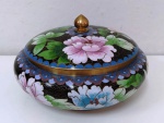 Compota   com tampa em metal Cloisonné com policromia Floral preta - Mede: 15cm