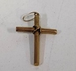 Crucifixo em ouro  baixo  - Mede: 2,5x1,5 cm