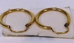 Par de brincos em banho de Ouro  baixo - mede: 2 cm