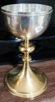 Âmbula em Bojo de Prata e Pés de metal dourado - Sem tampa - Mede:  21 cm