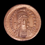 Moeda do Imperio Bizantino - Solidus - Theodosius II - AD 402-450 - Ouro  4,30 gr  20,7 mm - Peça espetacular