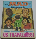 Revista em quadrinhos MAD em português, Nº 35, Editora Vecchi, apresenta uma assinatura de caneta na capa