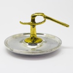 DIVERSOS - Quebra nozes em bronze com base em grosso alumínio. Med. 13x19 cm.