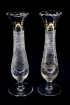 CRISTAL - Par de soliflores em delicado cristal. Alt. 15 cm.