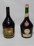 Duas (2) garrafas de bebidas lacradas: a) Tradicional licor de creme irlandês Baileys, 1,14L. b) Tradicional licor bénédictine D.O.M., 1L. Sem garantia de integridade dos líquidos.