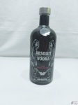 Garrafa vazia para coleção da vodka Absolut Country of Sweden for Fashion Animals.