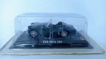 Triumph TR3 - Carro de coleção em miniatura escala 1/43 da Coleção Auto Collection da Del Prado. Blister lacrado e base originais. Carro de coleção em metal com partes em plástico injetado - Lacrado