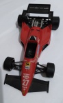 Miniatura Burago Ferrari 126 C4- Alboreto #27 - escala: 1:24  Fabricada na Itália  código: 6111- item de coleção sem embalagem - muito bem conservada