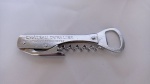 Abridor de garrafa com dispositivo para abrir vinho - Promocional da empresa Chateau Duvalier. Mede 13cm de comprimento