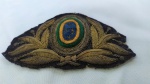 MILITARIA (R040) - Antigo Brasão de Quepe do Exército Brasileiro, feito em tecido. Apresenta danos nas laterais.