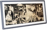 Picasso - "GUERNICA" reprodução emoldurado. Medida 66 x 28 cm. Lote esta sendo leiloado para cobrir despesas de depósito por não ter sido retirado pelo arrematante em leilões passados.