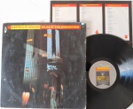 DEPECHE MODE - Black Celebration LP Brasil 1987 Encarte MUITO BOM ESTADO.LP edição Brasileira 80's. Disco e capa em muito bom estado. Inclui enccarte.
