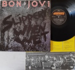 BON JOVI   Slippery When Wet LP Brasil 1986 Encarte MUITO BOM ESTADO. LP edição Brasileira 80's  Gravadora Mercury. Disco e capa em muito bom estado. Inclui encarte.