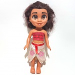 MOANA - DISNEY - Boneca articulada em plástico da série Moana, peça de marca alternativa. Medindo 37cm de altura.