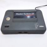 VIDEO GAME - MASTER SYSTEM - Console Master System III. Obs: não testado / sem cabo de tv para teste minuscioso.