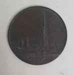 Antiga medalha em bronze,  med. 7 centímetros de diâmetro.