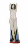 Karl-Ens, Volstedt - Linda escultura de porcelana alemã policromada de estilo e época Art déco. Marca de manufatura K.E.V Karl-Ens, Volstedt usada entre 1919 - 1940.  Representada por dançarina  de  harém.  Med. 28 x 7 x 14 cm. Presença de antigos restauros. No estado. Coleção Roberto José Austregésilo de Athayde - Rio de Janeiro /RJ.