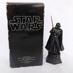 Star Wars - Darth Vader - Boneco Action Figure figura de jogo de xadrez. Na embalagem original. Mede aproximadamente 10cm