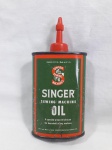 Lata de óleo americana antiga Singer para lubrificação de maquinas de costura, formato oval