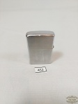 Isqueiro de Bolso Ziipo em Metal Prateado de Fluido. Medida 5,5 cm x 3,5 cm