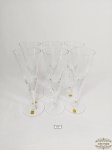 Jogo de 6 taças  fluts para espumante  em  cristal Hering,  apresenta pequno bicado na borda. medida 20 cm de altura