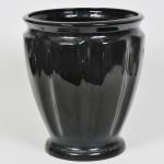 CERÂMICA COLONIA - Grande vaso cachepot em cerâmica esmaltada na cor preta, bojo gomado. Med: 37cm