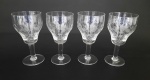 4 taças para vinho branco decorada com desenhos. Medidas aproximas diâmetro 7 cm e altura 14 cm