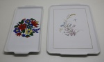 DIVERSOS - Lote de 2 bandejas em porcelana pintada floral. Med. 33x17 cm e 35x24 cm.