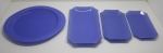 DEMI CRISTAL - Lote de 3 travessas azuis, 1 redonda e 3 retangulares. Med. 35 cm e 26x15 cm.