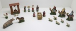 ESTUQUE - Lote de miniaturas diversas em estuque, incluindo parte de presépio. Aprox 20 peças. Maior 15 cm e menor 2 cm.