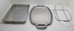 DIVERSOS - Lote de tabuleiro alumínio, bandeja em inox, suporte para refratário. Med. 56x35 cm e 42x22 cm.