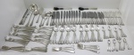 FAQUEIRO - Faqueiro com 130 peças manufatura Wolff composto por 12 colheres de mesa, 12 garfos de mesa, 12 facas de mesa, 12 colheres de sobremesa, 12 garfos de sobremesa, 12 facas de sobremesa, 12 garfos de peixe, 12 facas de peixe, 12 colheres de chá, 12 colheres de café e 10 talheres para servir.