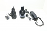 DIVERSOS - Lote de 3 telefones antigos, sendo 2 sem fio. Marcas: MOTOROLA, GE E SIEMENS. Sem garantia de funcionamento.