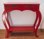 MÓVEIS - lindo aparador em MDF pintado de vermelho, necessita reparos na pintura. Med.: 81x87x26 cms.