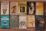 Lote com 10 livros, literatura estrangeira de temas diversos.
