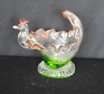 Floreira em vidro artístico italiano de murano na forma estilizada de galo. med. 0,13 x 0,14 x 0,10 cm