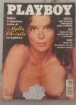 Antiga revista pornográfica em bom estado.